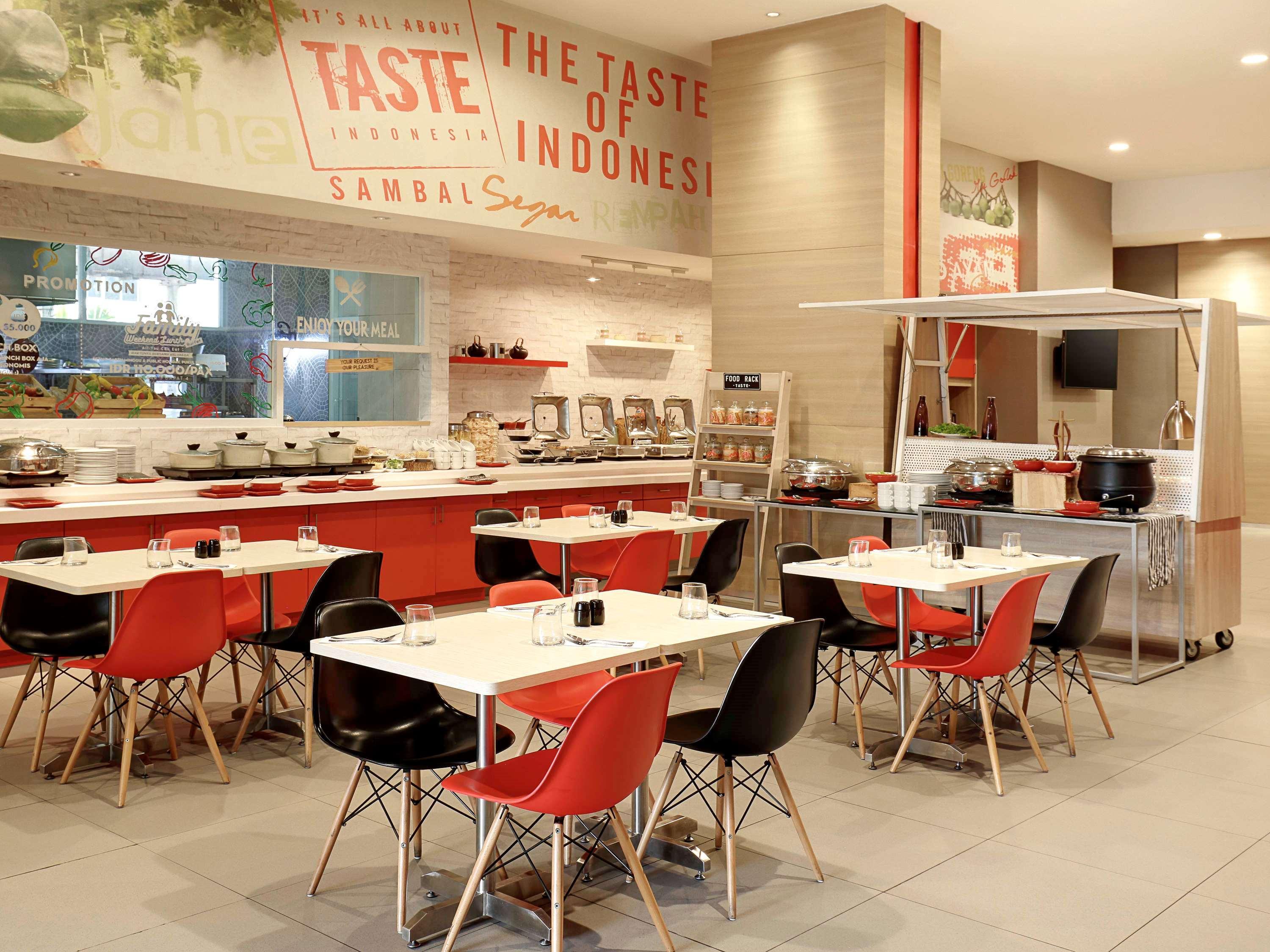 Ibis Jakarta Harmoni Екстер'єр фото