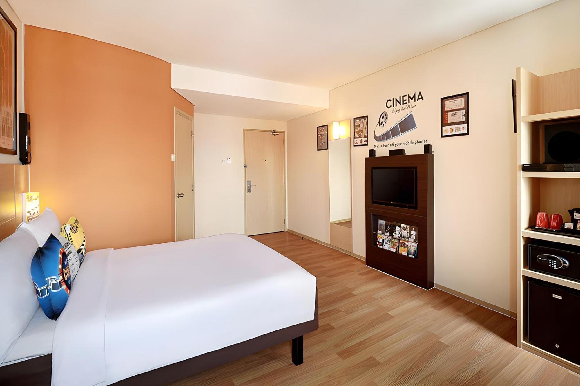 Ibis Jakarta Harmoni Екстер'єр фото