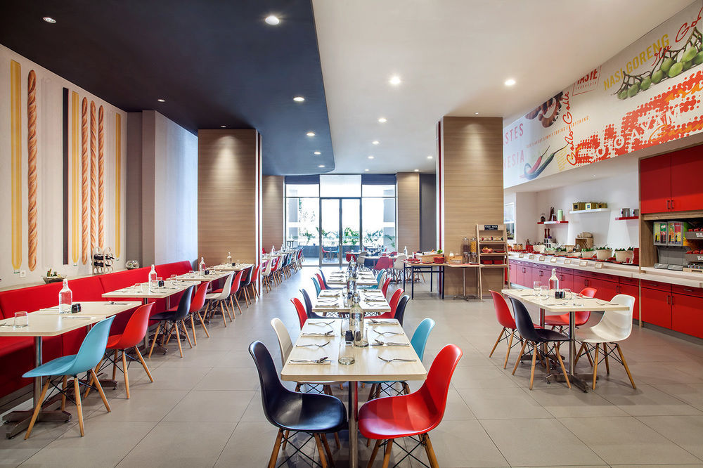 Ibis Jakarta Harmoni Екстер'єр фото